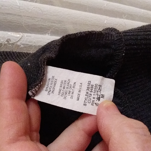 Ginger G short charcoal gray cardigan - Picture 4 of 5